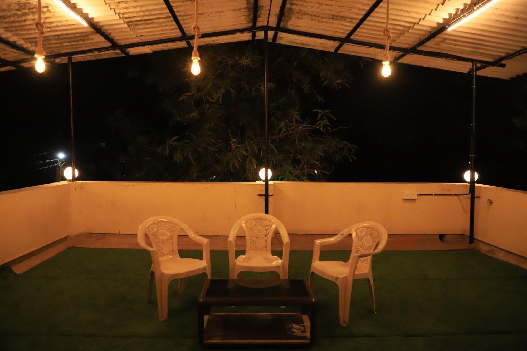 Hemharsh Holiday Home With Pool Karjat Exterior foto